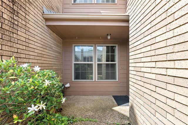 3122 Camelot Drive 33, Bryan, TX 77802