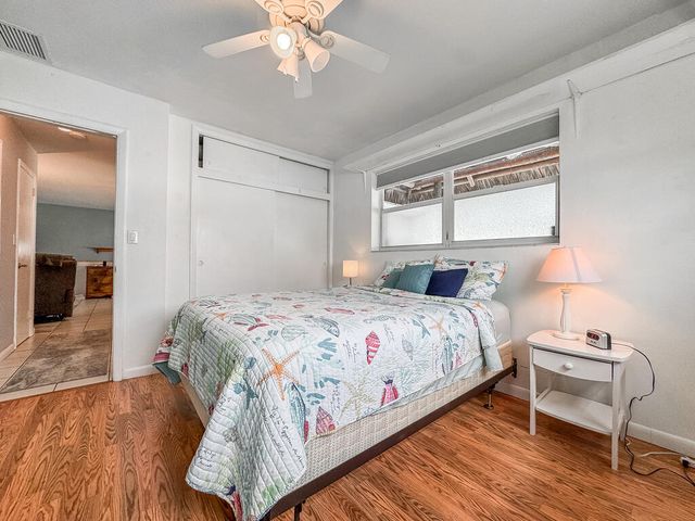1009 SE 15th Street, Deerfield Beach, FL 33441