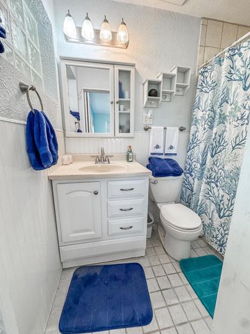 1009 SE 15th Street, Deerfield Beach, FL 33441