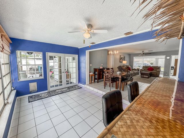 1009 SE 15th Street, Deerfield Beach, FL 33441