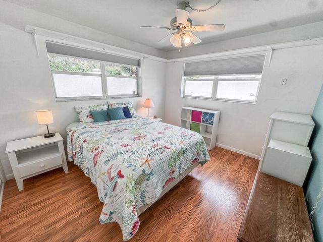 1009 SE 15th Street, Deerfield Beach, FL 33441