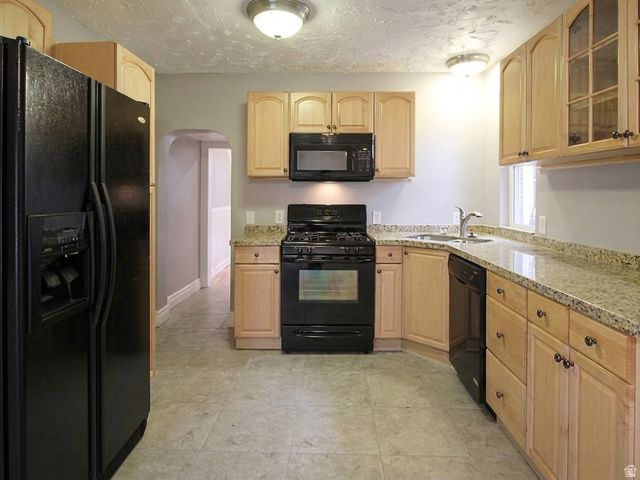 1054 S 900 E, Salt Lake City, UT 84105