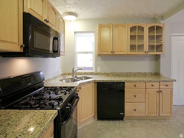 1054 S 900 E, Salt Lake City, UT 84105