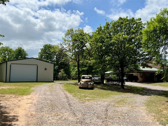 5377 McDuffee Road, Kingston, OK 73439
