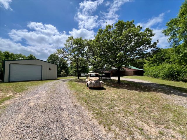 5377 McDuffee Road, Kingston, OK 73439