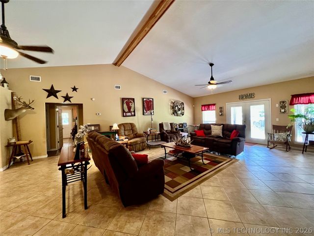5377 McDuffee Road, Kingston, OK 73439