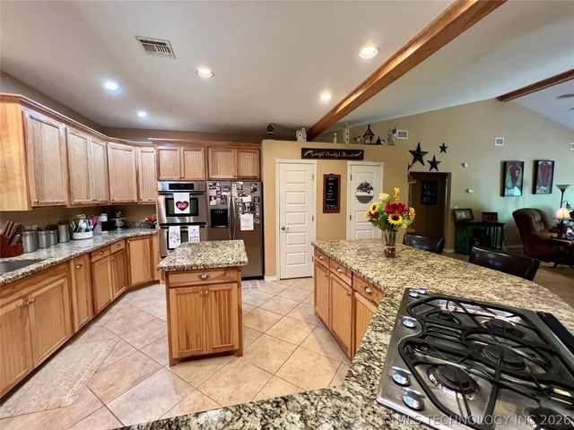 5377 McDuffee Road, Kingston, OK 73439