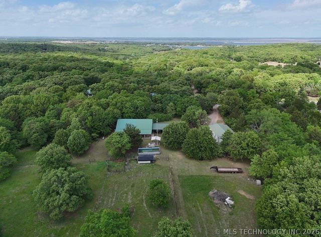 5377 McDuffee Road, Kingston, OK 73439