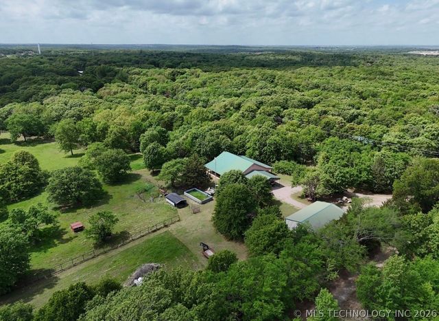5377 McDuffee Road, Kingston, OK 73439