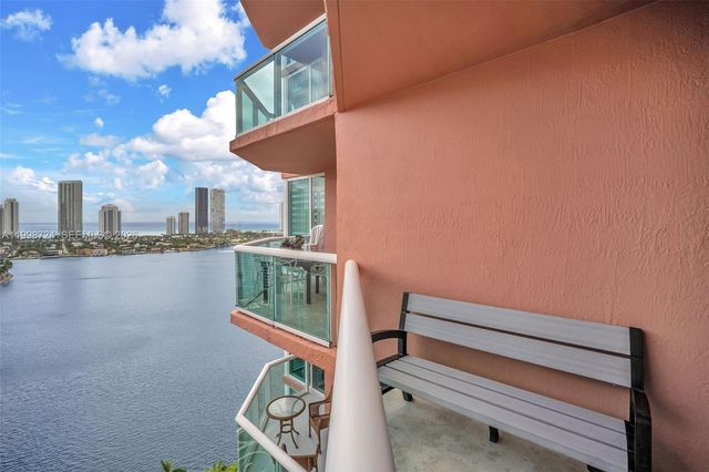 3370 E Hidden Bay Dr 2407, Aventura, FL 33180