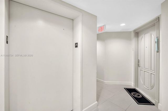 3370 E Hidden Bay Dr 2407, Aventura, FL 33180