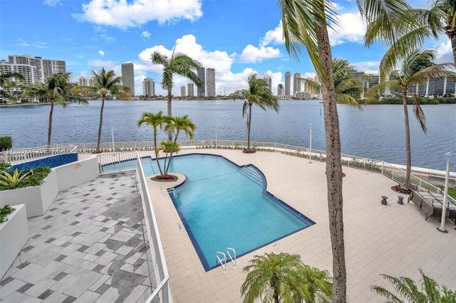 3370 E Hidden Bay Dr 2407, Aventura, FL 33180