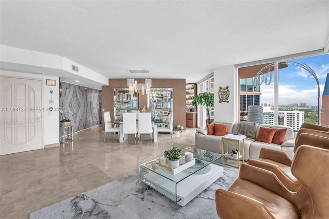 3370 E Hidden Bay Dr 2407, Aventura, FL 33180