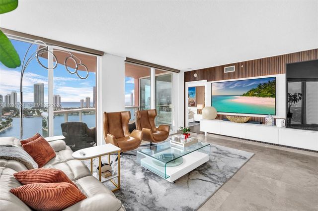 3370 E Hidden Bay Dr 2407, Aventura, FL 33180