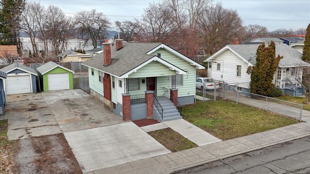 4107 E 2nd Ave, Spokane, WA 99202