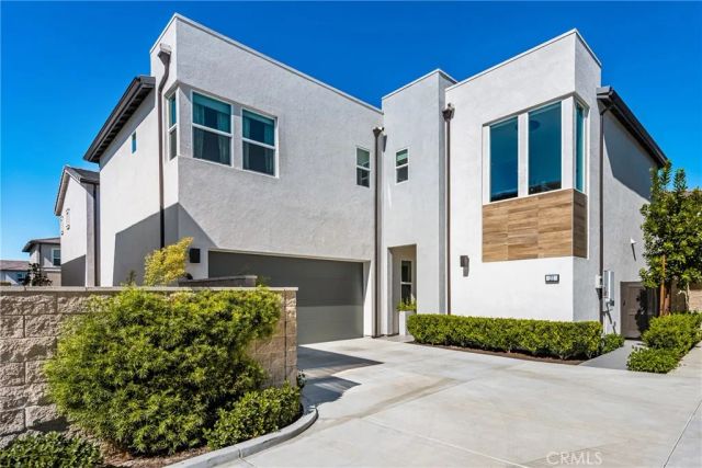 211 Brackens, Lake Forest, CA 92630