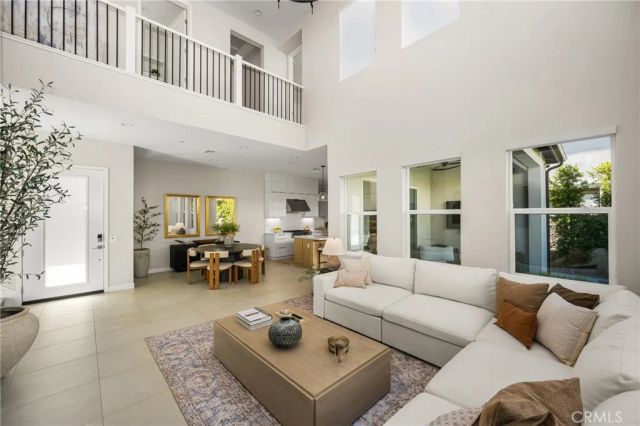 211 Brackens, Lake Forest, CA 92630