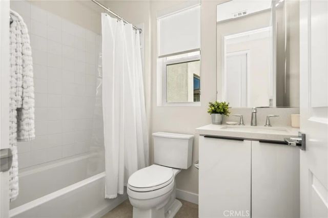 211 Brackens, Lake Forest, CA 92630