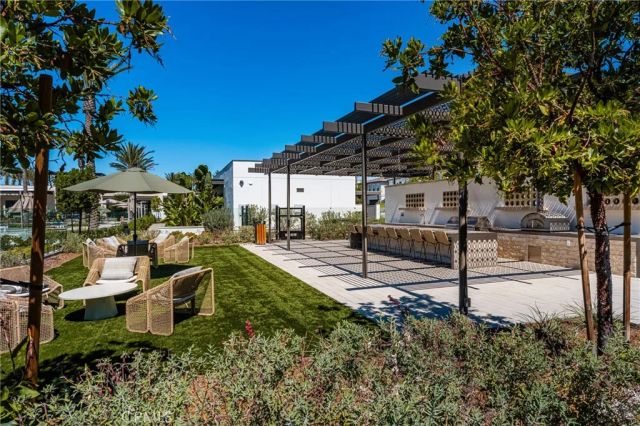 211 Brackens, Lake Forest, CA 92630