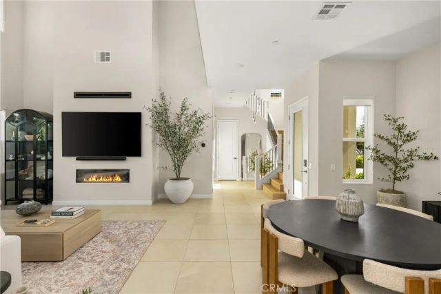 211 Brackens, Lake Forest, CA 92630