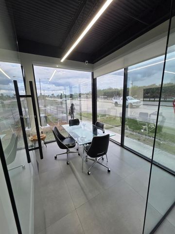 2429 Davie Blvd, Fort Lauderdale, FL 33312