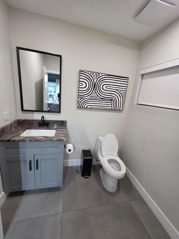 2429 Davie Blvd, Fort Lauderdale, FL 33312