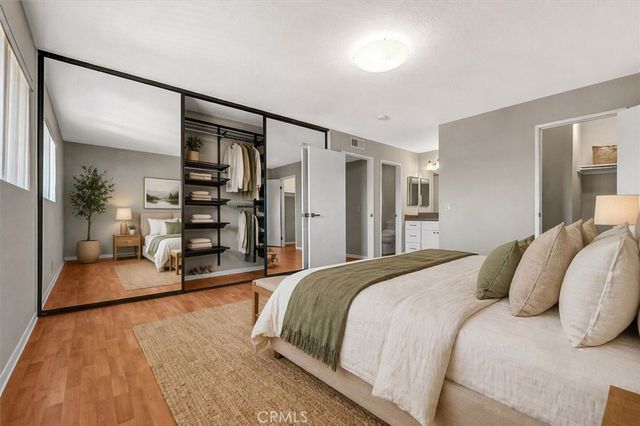 1304 Stanley 10, Glendale, CA 91206