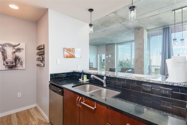 777 N ASHLEY DRIVE 401, Tampa, FL 33602