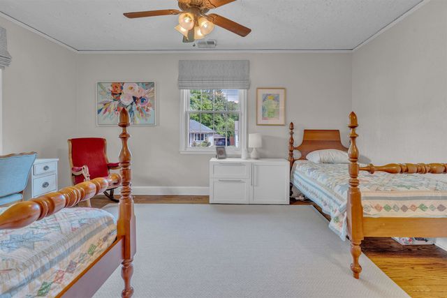 3621 AURORA CIR, Memphis, TN 38111