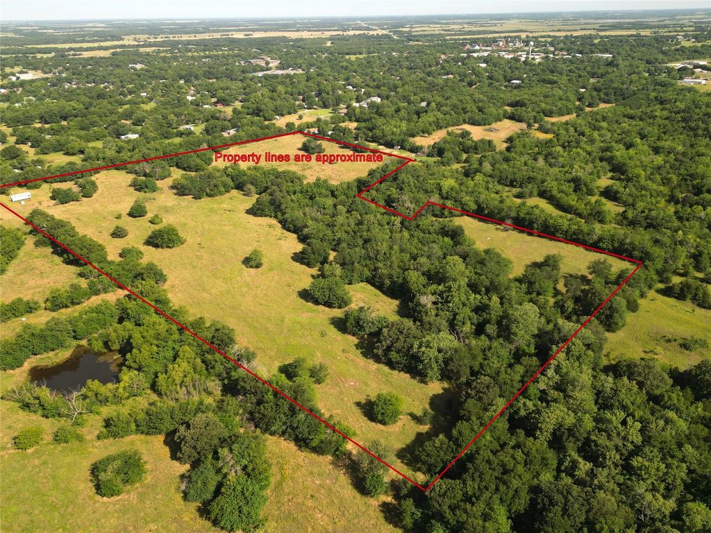 10621 Fm 512, Wolfe City, TX 75496