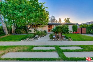 5715 Corteen Place, Valley Village, CA 91607