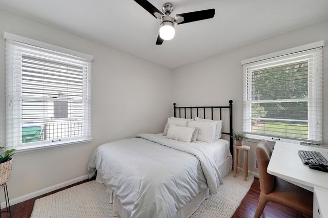 6911 W 24th Street, Saint Louis Park, MN 55426
