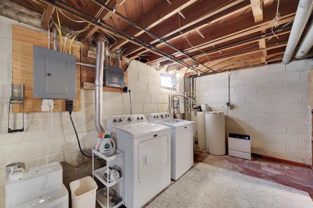 6911 W 24th Street, Saint Louis Park, MN 55426
