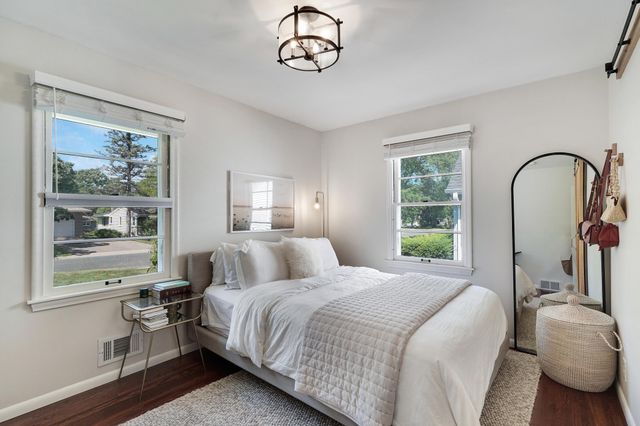 6911 W 24th Street, Saint Louis Park, MN 55426