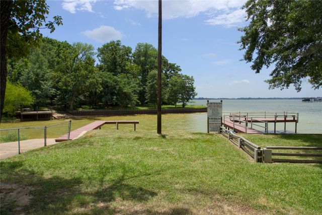 124 Armada Loop, Payne Springs, TX 75156
