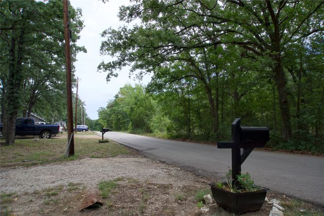 124 Armada Loop, Payne Springs, TX 75156