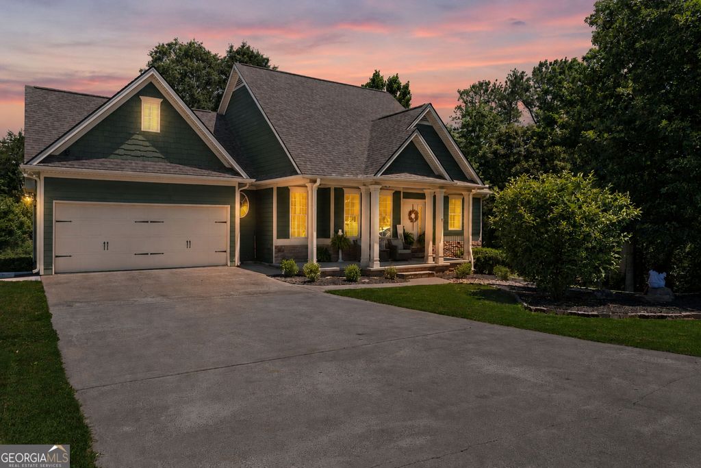130 Riverboat Drive SW, Adairsville, GA 30103