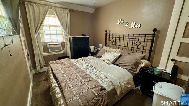 88 North Pond Street, Bristol, CT 06010