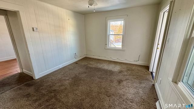 88 North Pond Street, Bristol, CT 06010