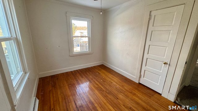 88 North Pond Street, Bristol, CT 06010