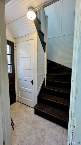 88 North Pond Street, Bristol, CT 06010