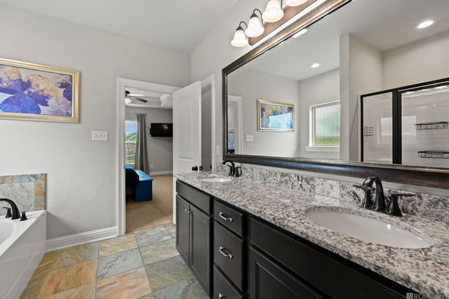 6211 Soaring Dr, Gonzales, LA 70737