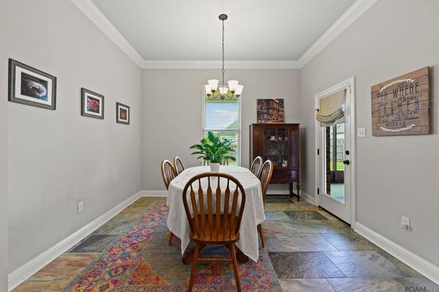 6211 Soaring Dr, Gonzales, LA 70737
