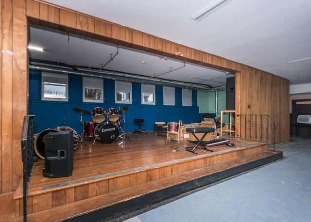 545 Moody Street, Waltham, MA 02453