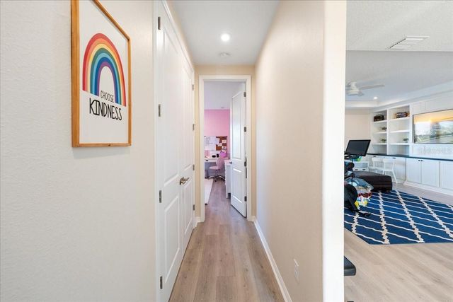 10215 MILKY WAY CIRCLE, Sarasota, FL 34241