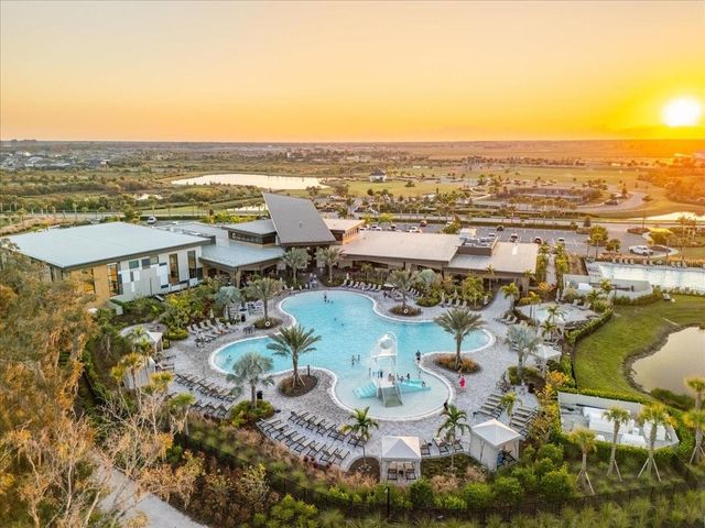 10215 MILKY WAY CIRCLE, Sarasota, FL 34241