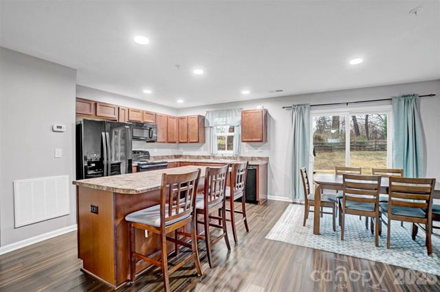 1144 Tangle Ridge Drive SE, Concord, NC 28025