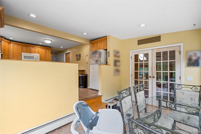 306 Mccall Avenue, West Islip, NY 11795