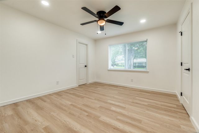 5323 Blaney Way, Dallas, TX 75227