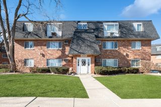 17220 71st Avenue 2, Tinley Park, IL 60477